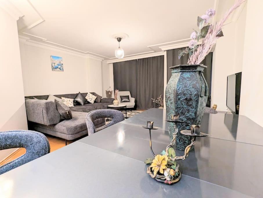 Appartement Superb & Elegant 3-bedroom Apt, Osmanbey *