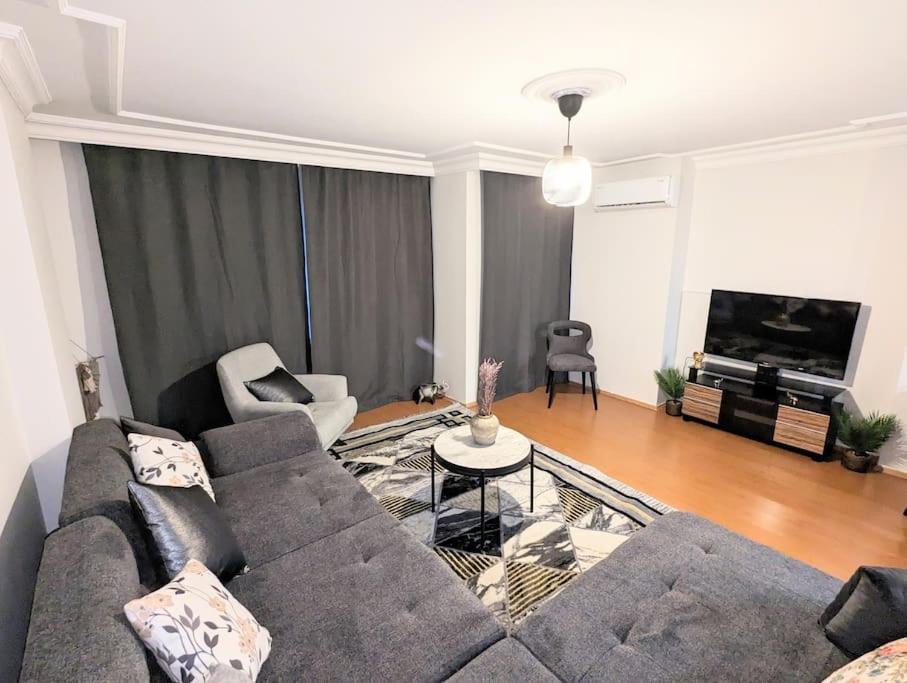 Superb & Elegant 3-bedroom Apt, Osmanbey Appartement *